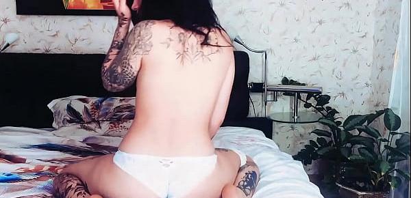  Tattooed Girl Masturbate Wet Pussy and Riding on Pillow - Hot Solo